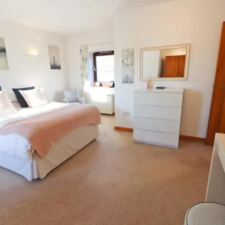 Stable At The Long Barn- Beautiful Getaway In Tockington *